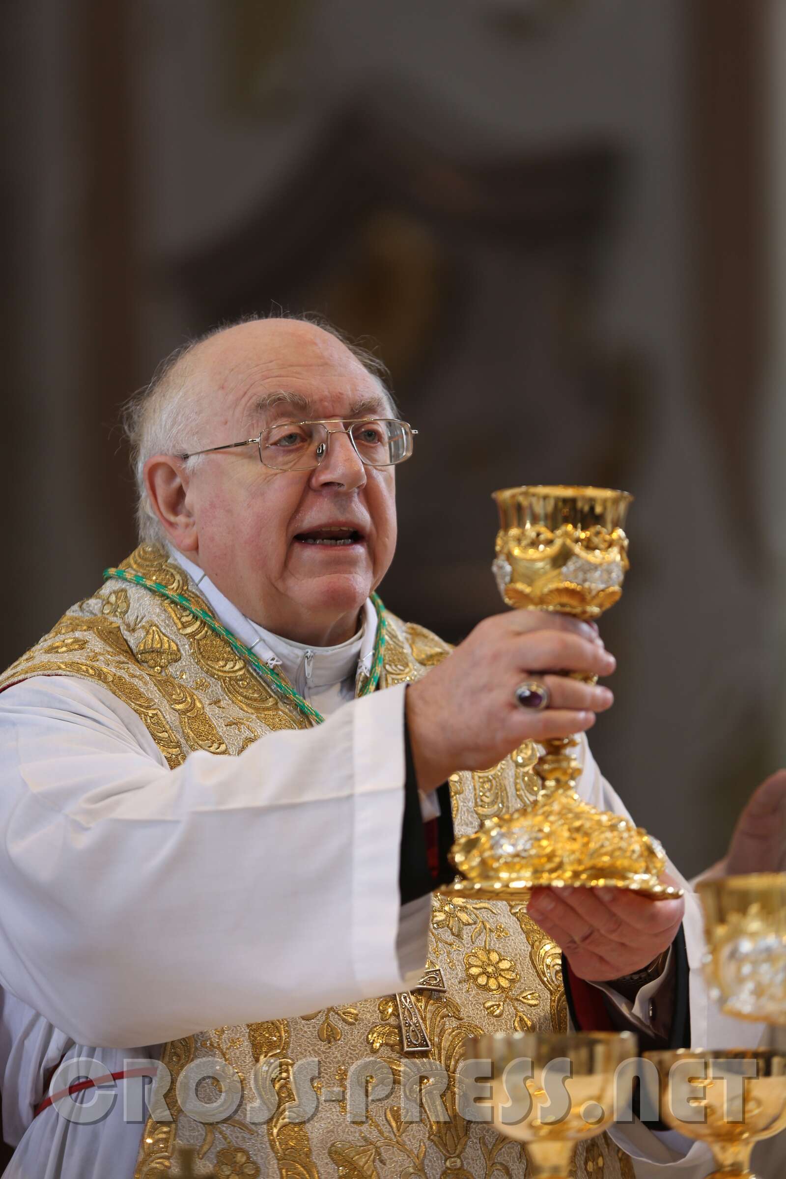 Altarweihe mit Nuntius Zurbriggen Elevation