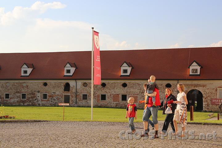 2013.06.08_19.25.11.jpg