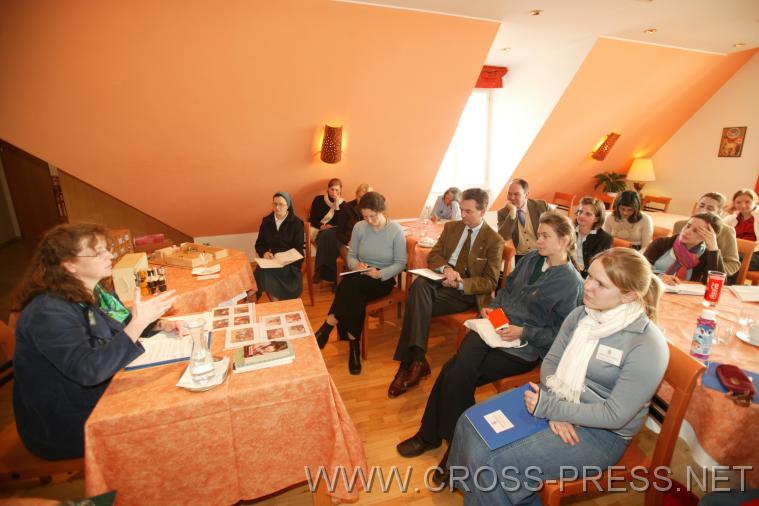 06.04.01_153 Workshop 'Guter Hirt Katechese fr kleine Kinder in Montessori Tradition', BSFS Ruth Thompson