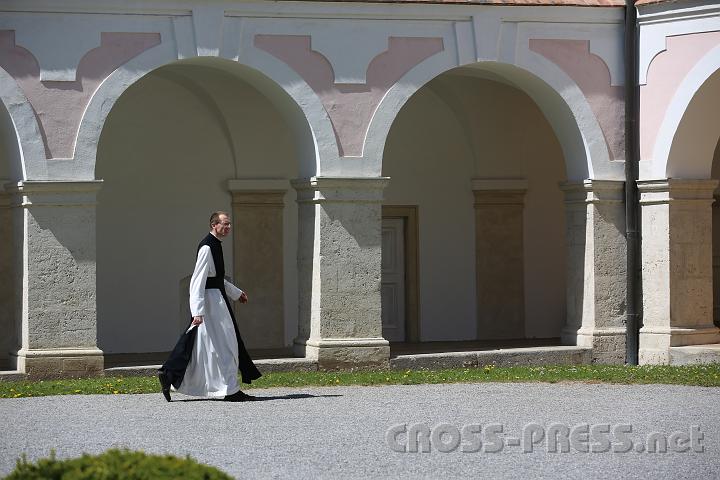 2012.04.27_13.36.30.jpg