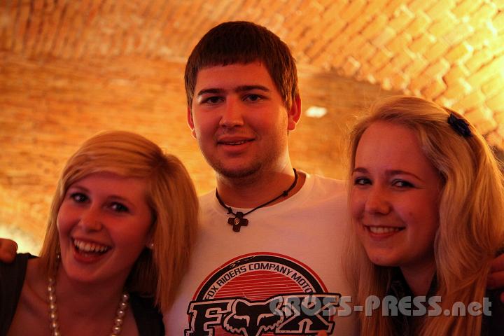 2012.06.08_21.14.06.jpg