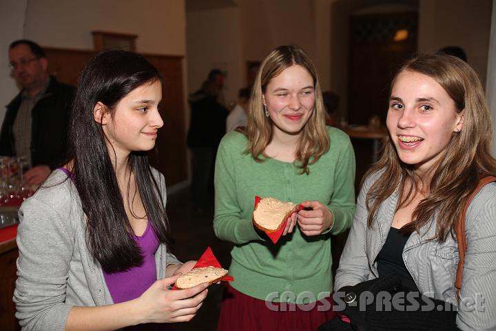 2012.03.16_22.09.55.jpg